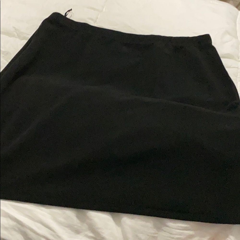 Black pencil skirt